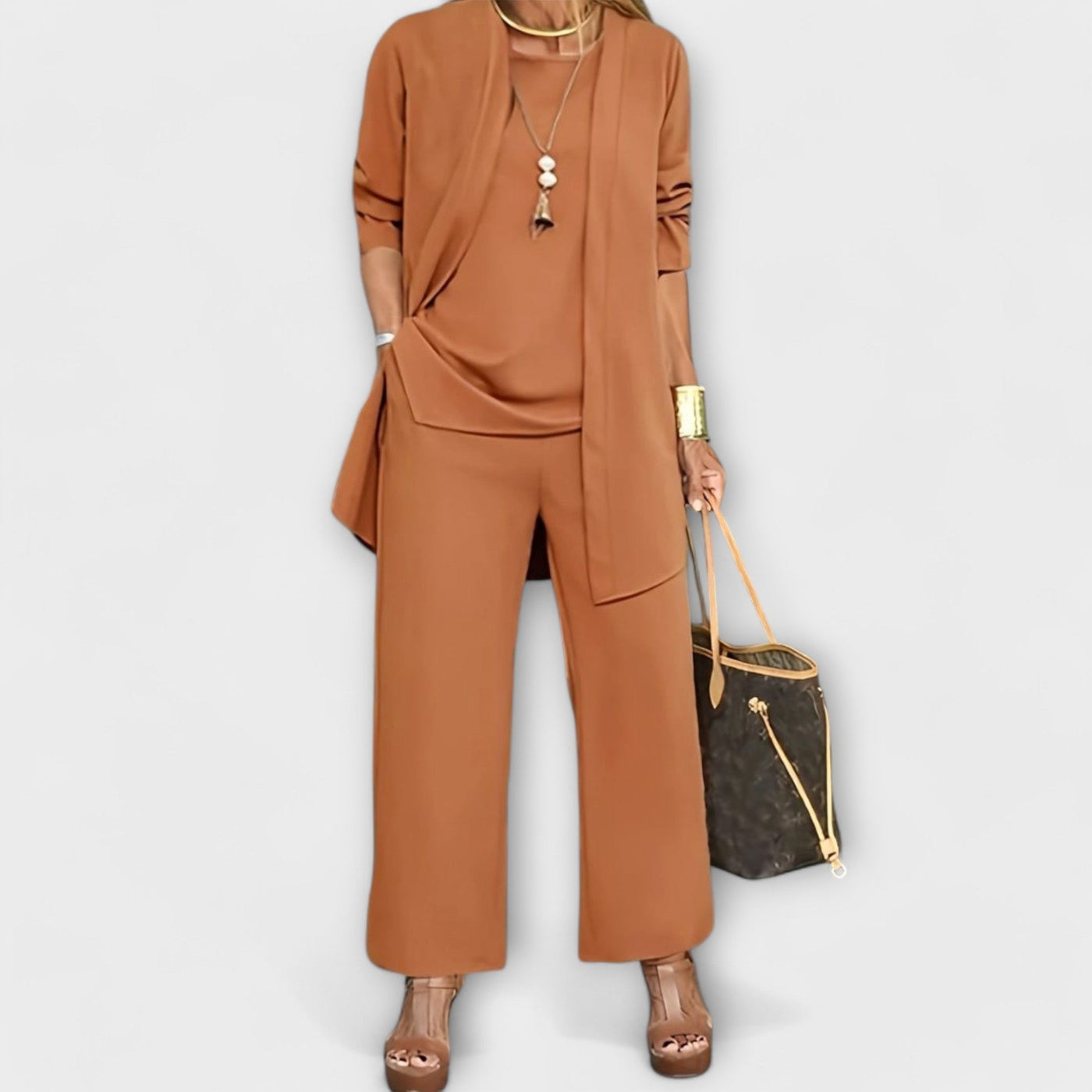 Ilirija | Sofisticirani Set od Tri Delova